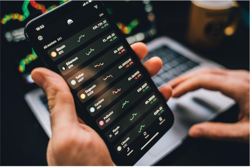 mobile crypto app dashboard